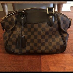 Louis Vuitton Purse